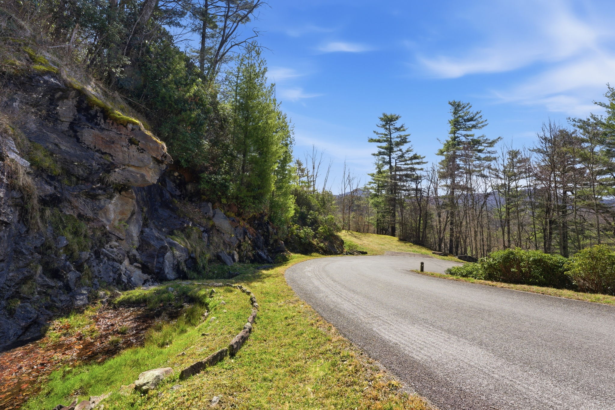 Lot 10 Cotswold Way