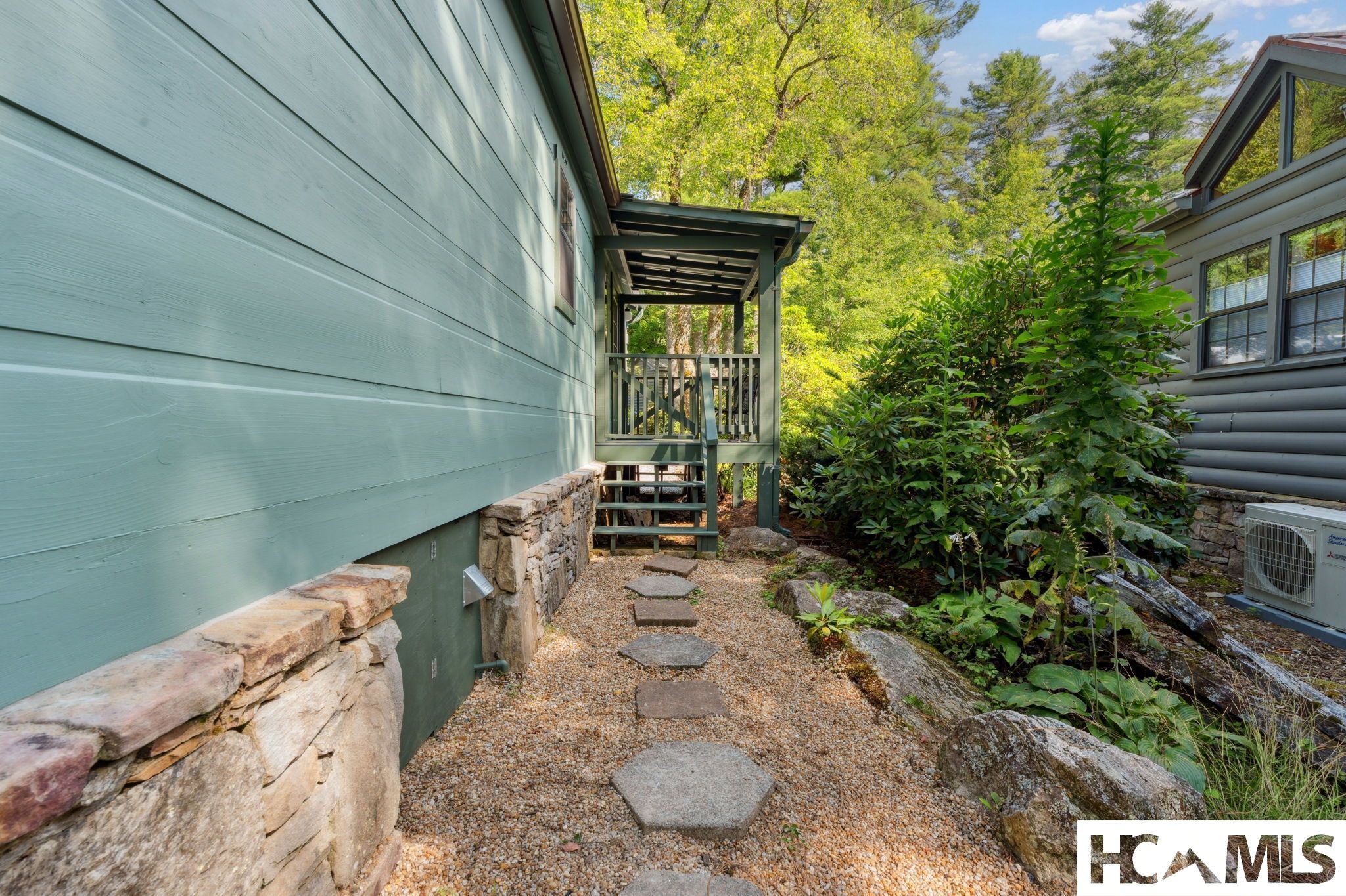30 Chestnut Walk