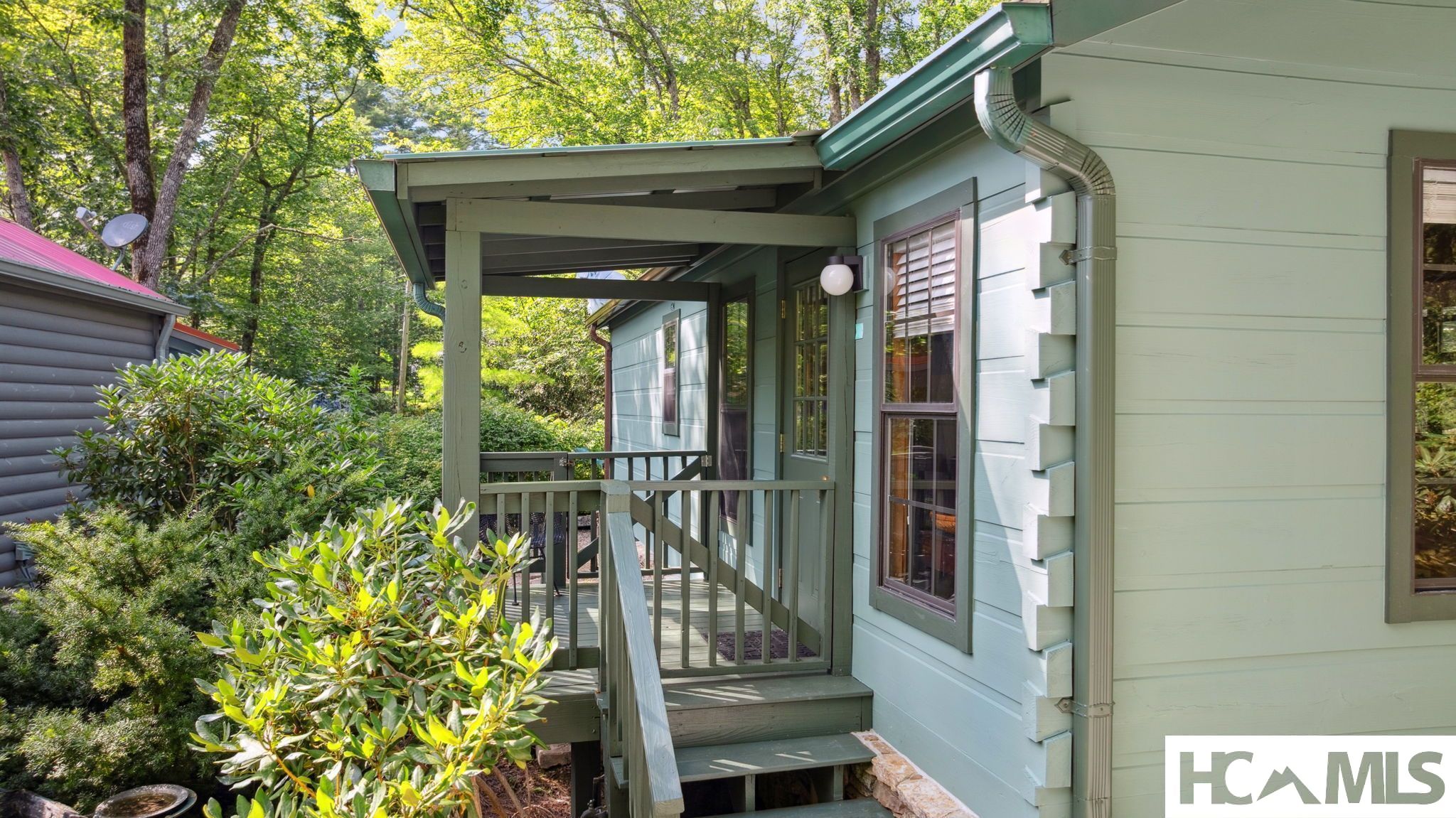 30 Chestnut Walk