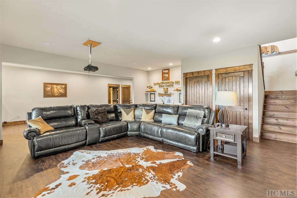 62 Channel View Drive