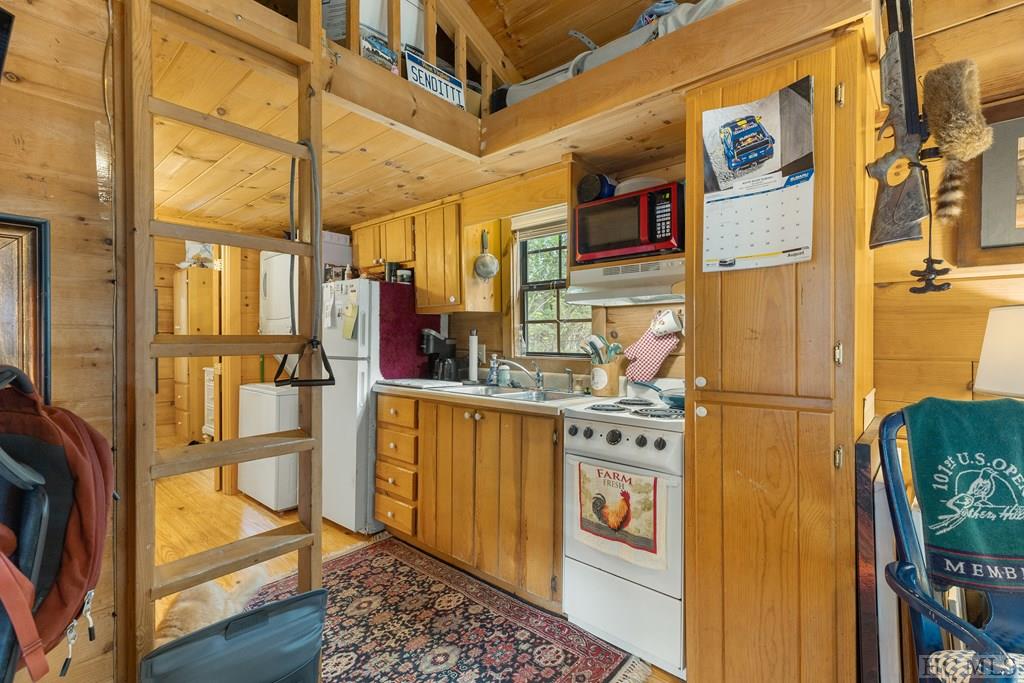 30 Chestnut Walk