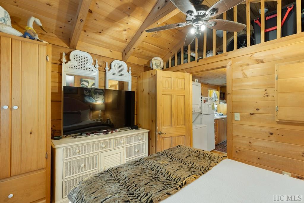 30 Chestnut Walk