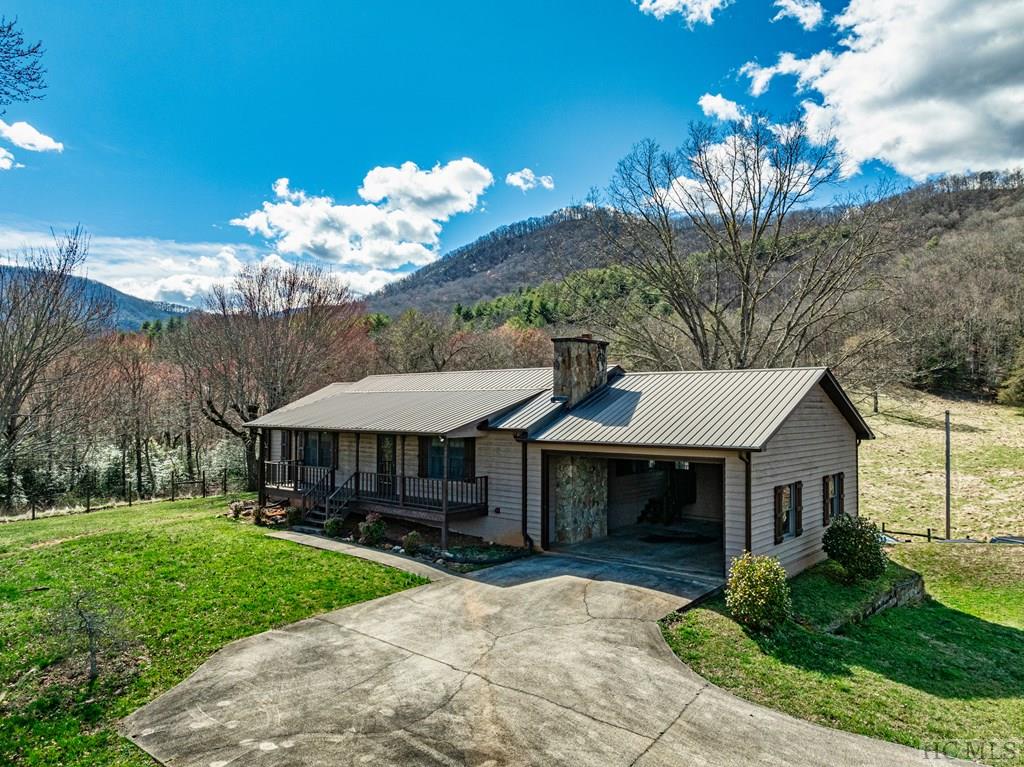 1806 Coweeta Lab Road