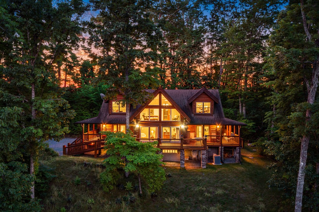 832 Dunloggin Road