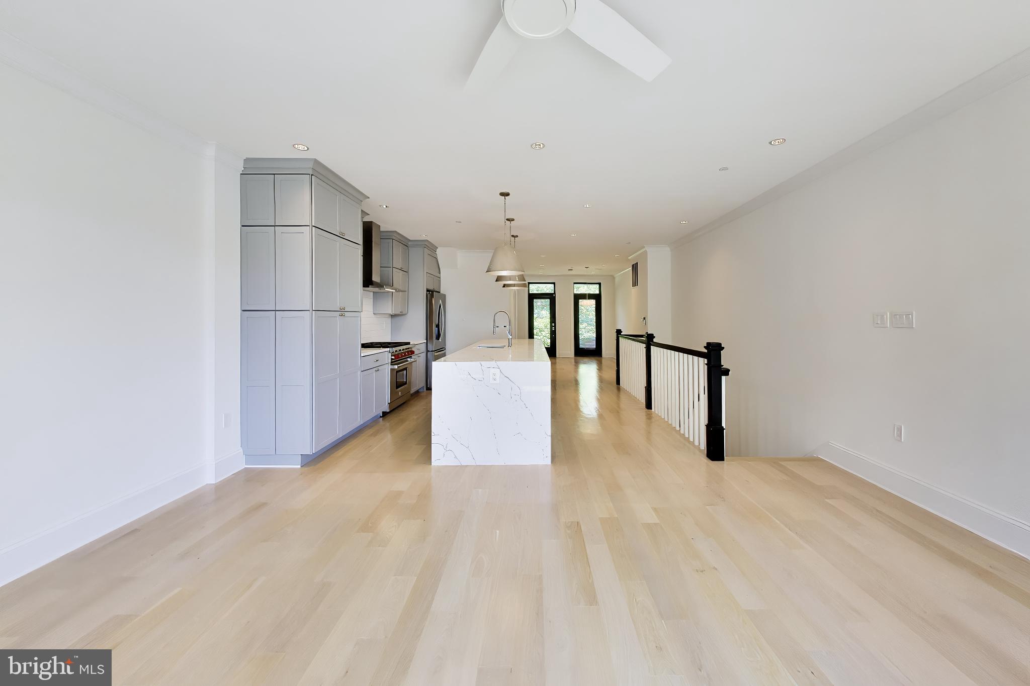 715 K STREET NE 1