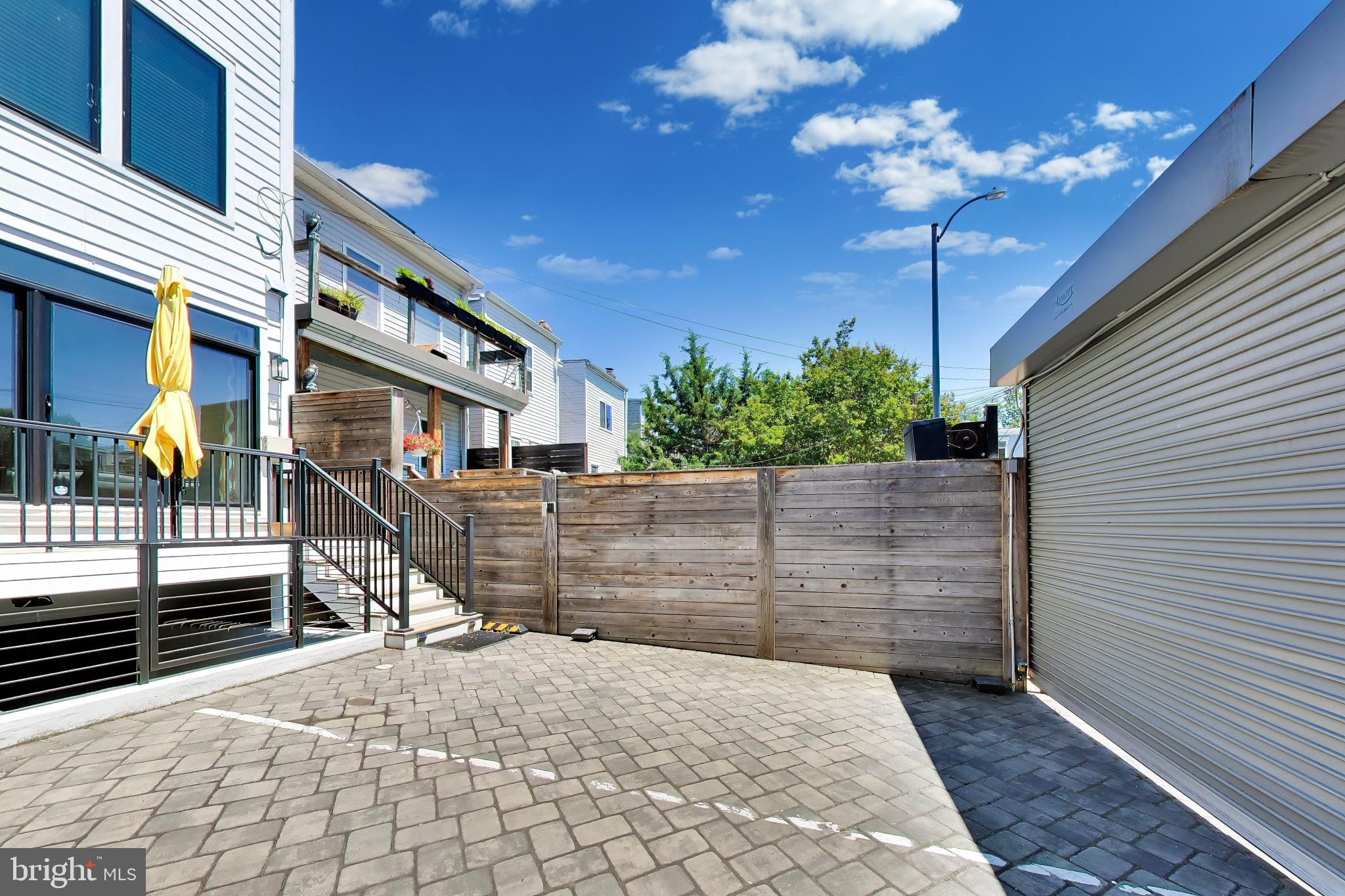 715 K STREET NE 1
