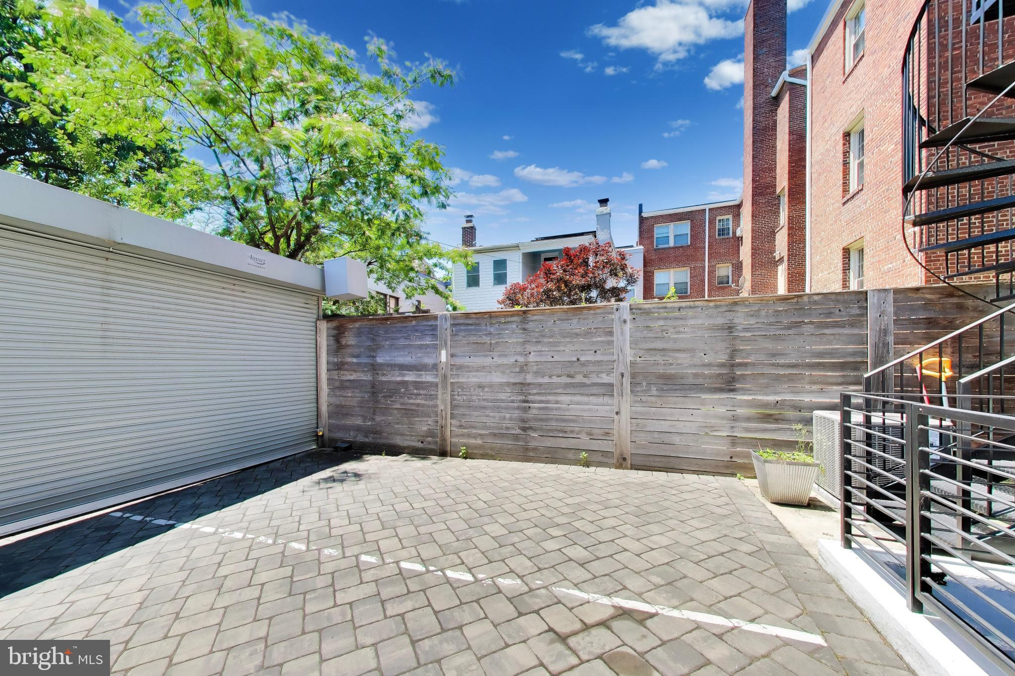 715 K STREET NE 1