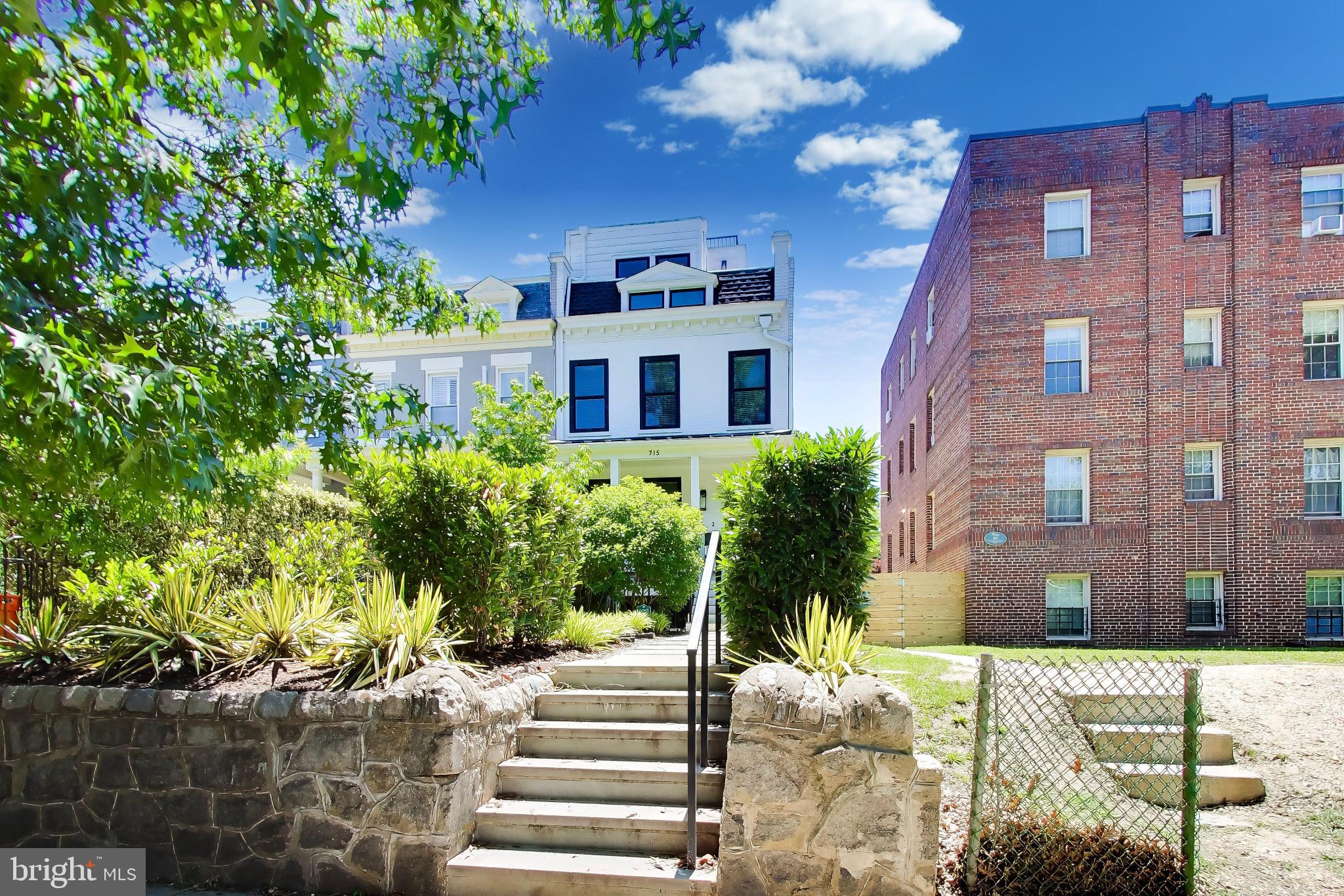 715 K STREET NE 1