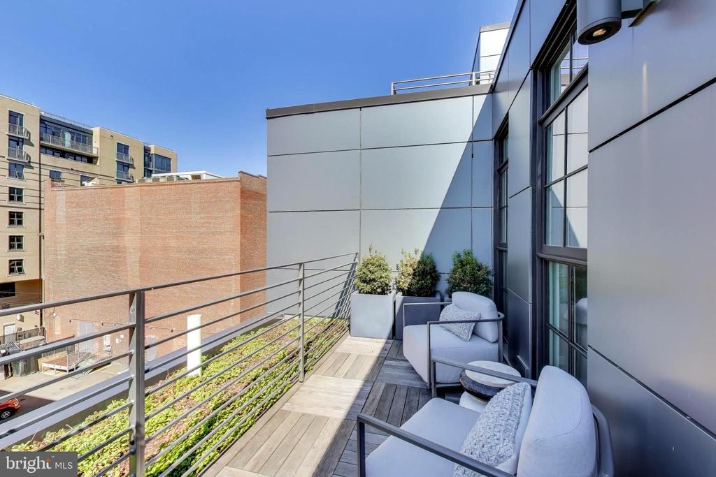 1827 WILTBERGER STREET NW Unit: 402
