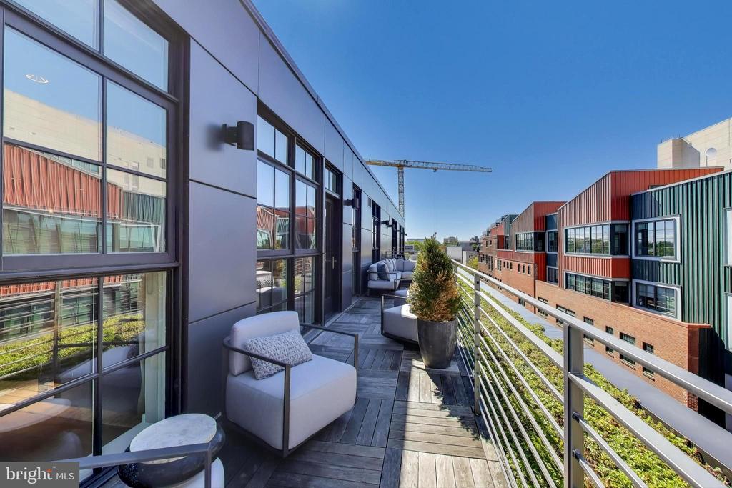 1827 WILTBERGER STREET NW Unit: 402