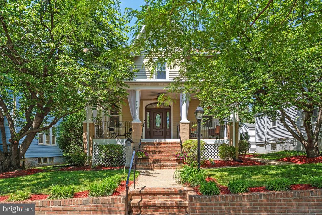 219 RITTENHOUSE STREET NW
