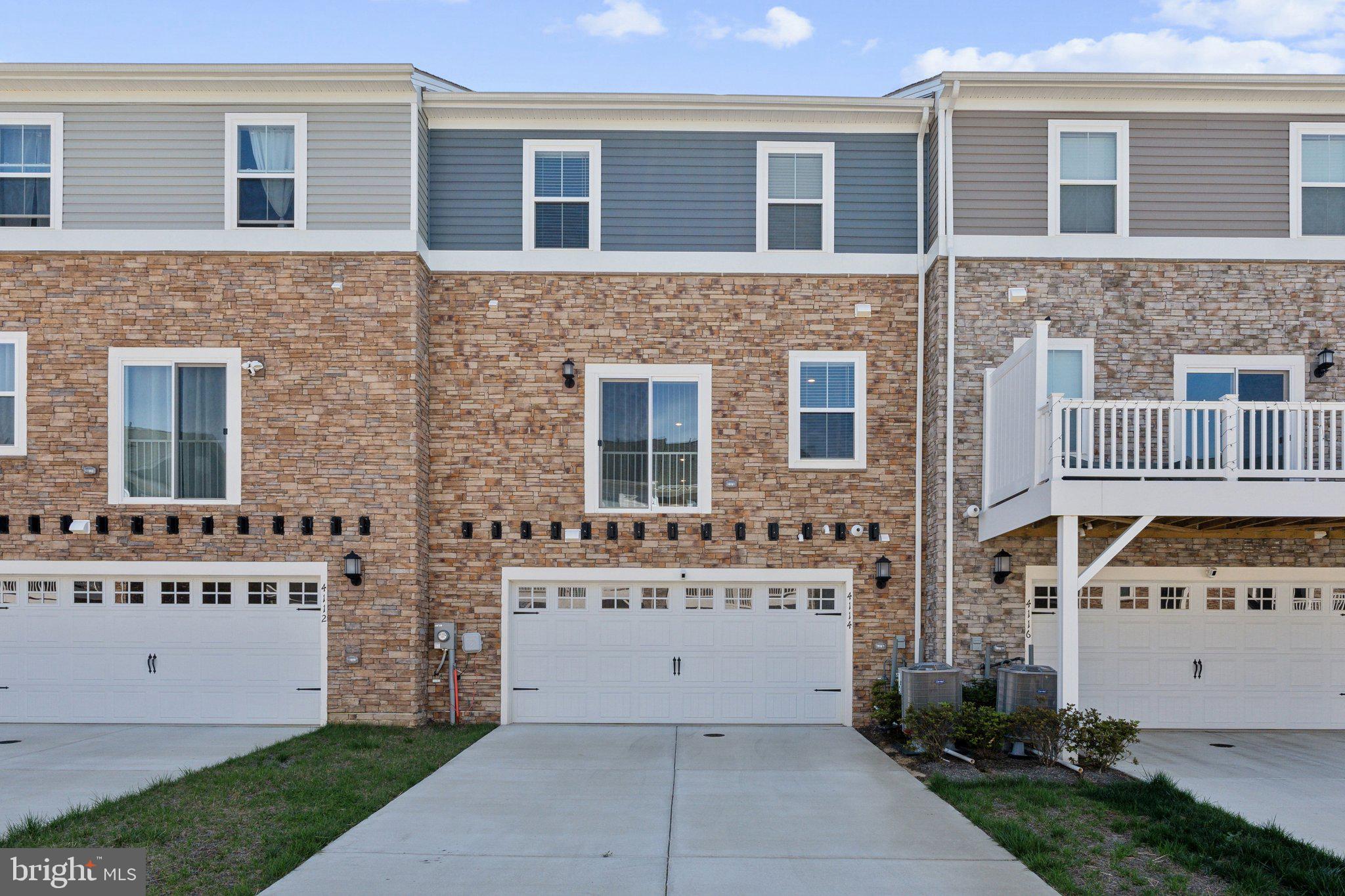 4114 Hatley Pl