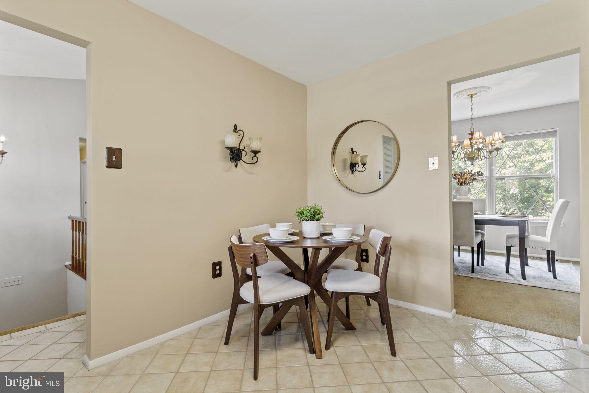 6211 Caryhurst Dr