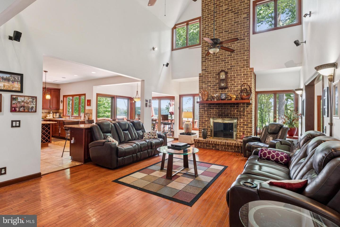 10602 Cannonview Ct