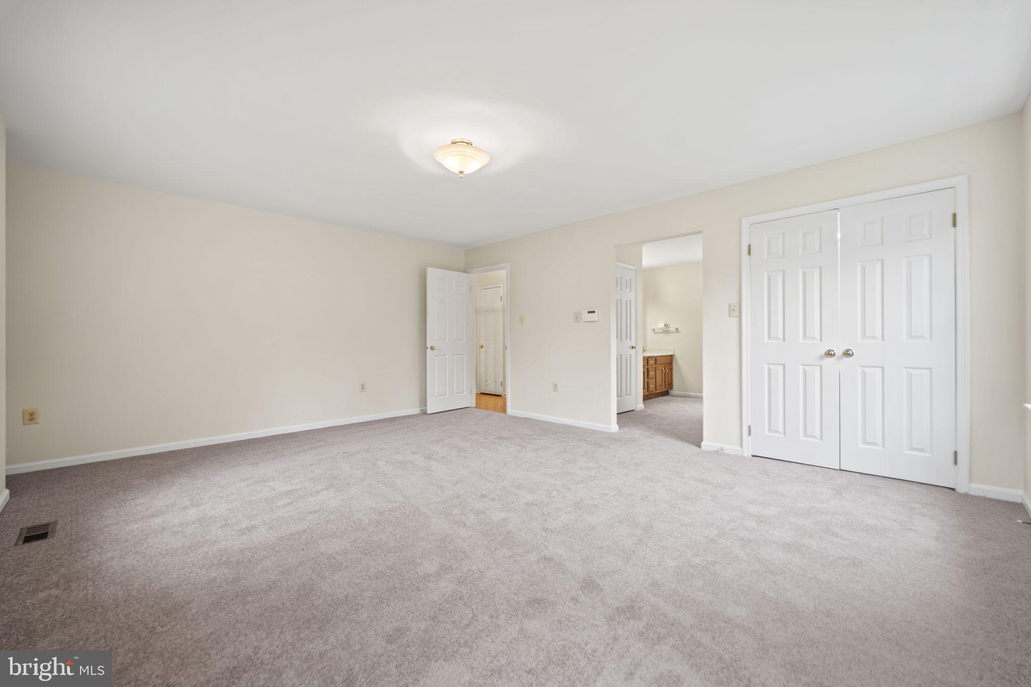10317 Hickory Forest Dr