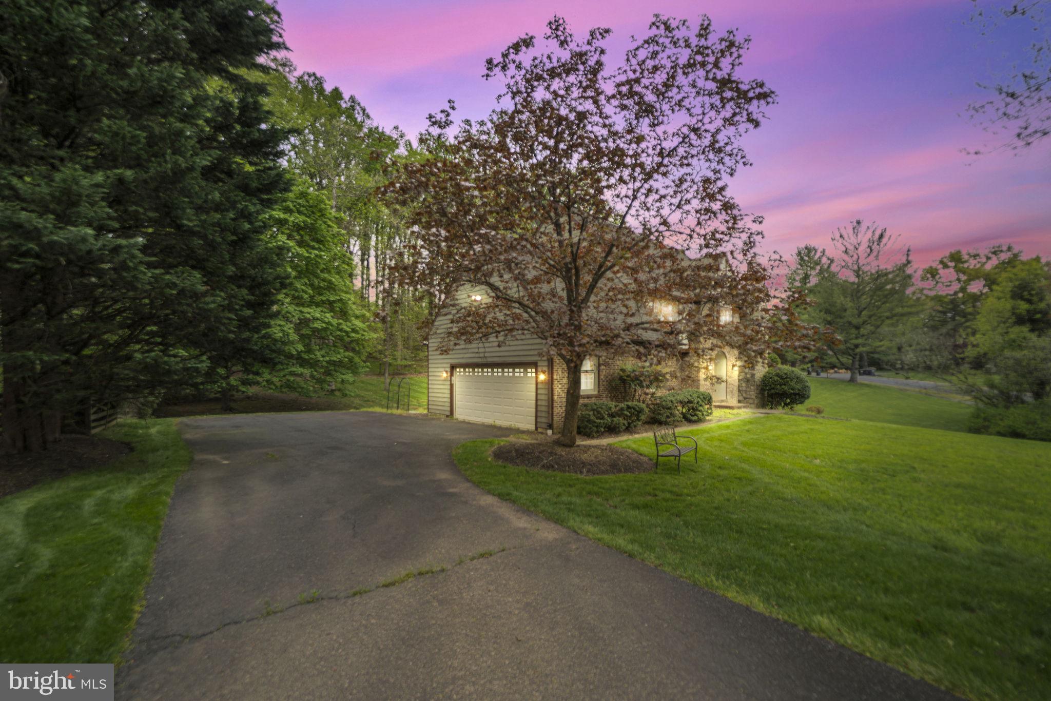 10317 Hickory Forest Dr