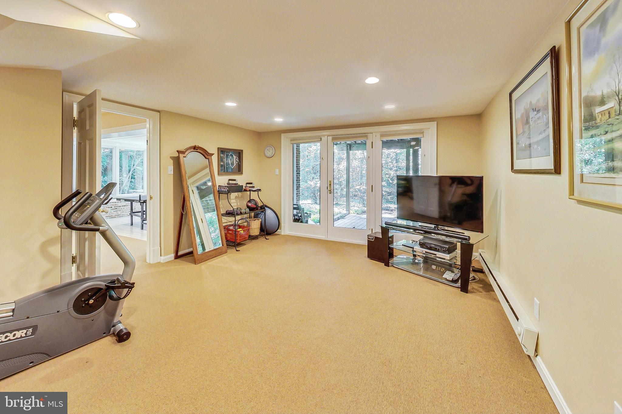 9207 Coronado Ter