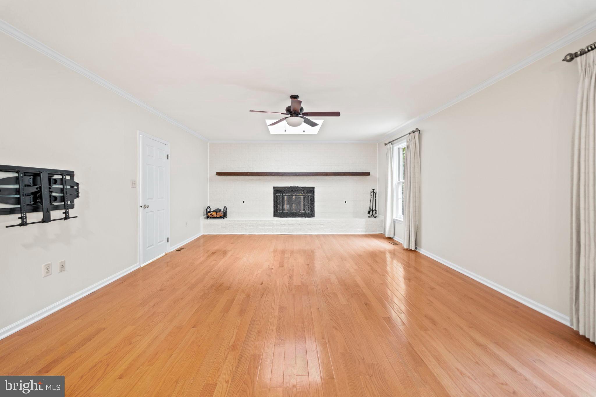 10317 HICKORY DRIVE