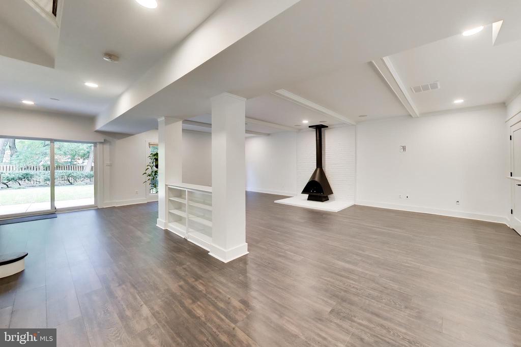 704 BLUEBERRY HILL ROAD