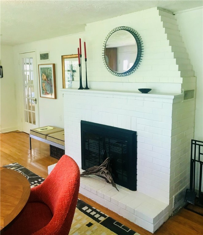 3 White Oak Rd