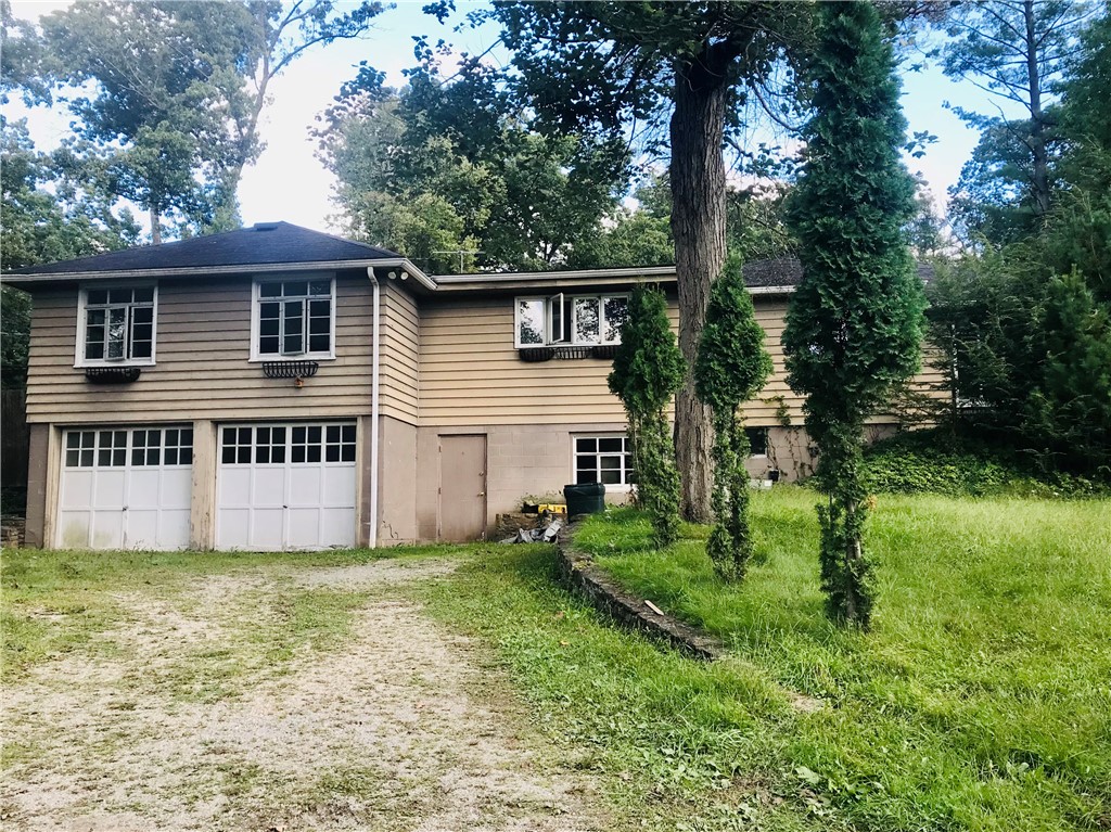 3 White Oak Rd