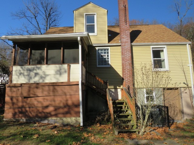1008 Universal Rd