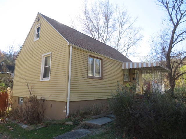 1008 Universal Rd