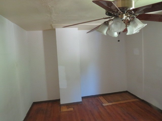 1008 Universal Rd