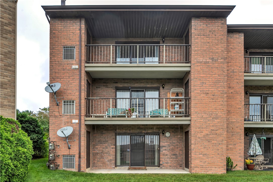 7251 Beacon Hill DR.