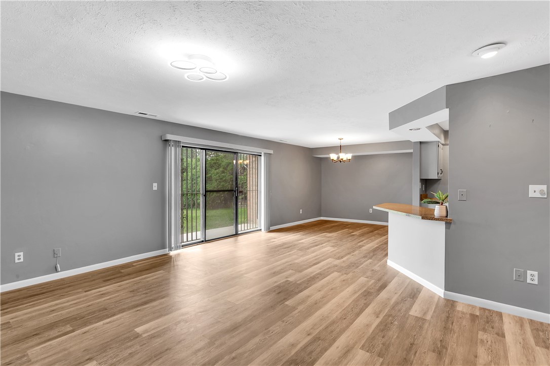 7251 Beacon Hill DR.