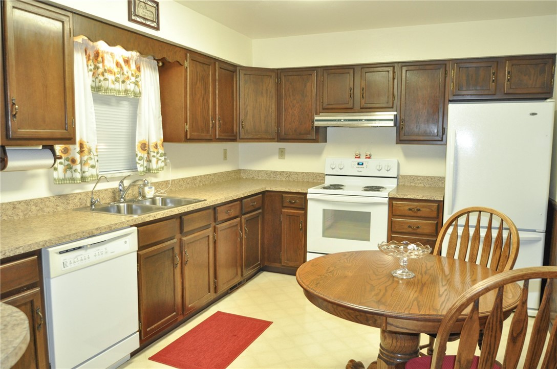 1005 Walnut St.