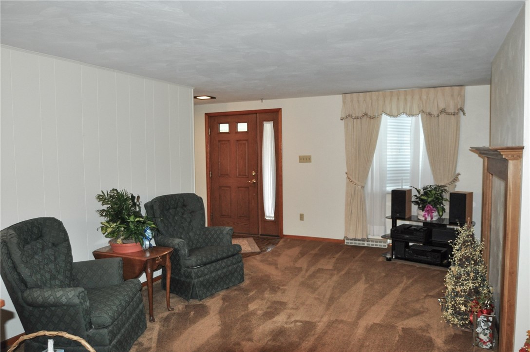 1005 Walnut St.