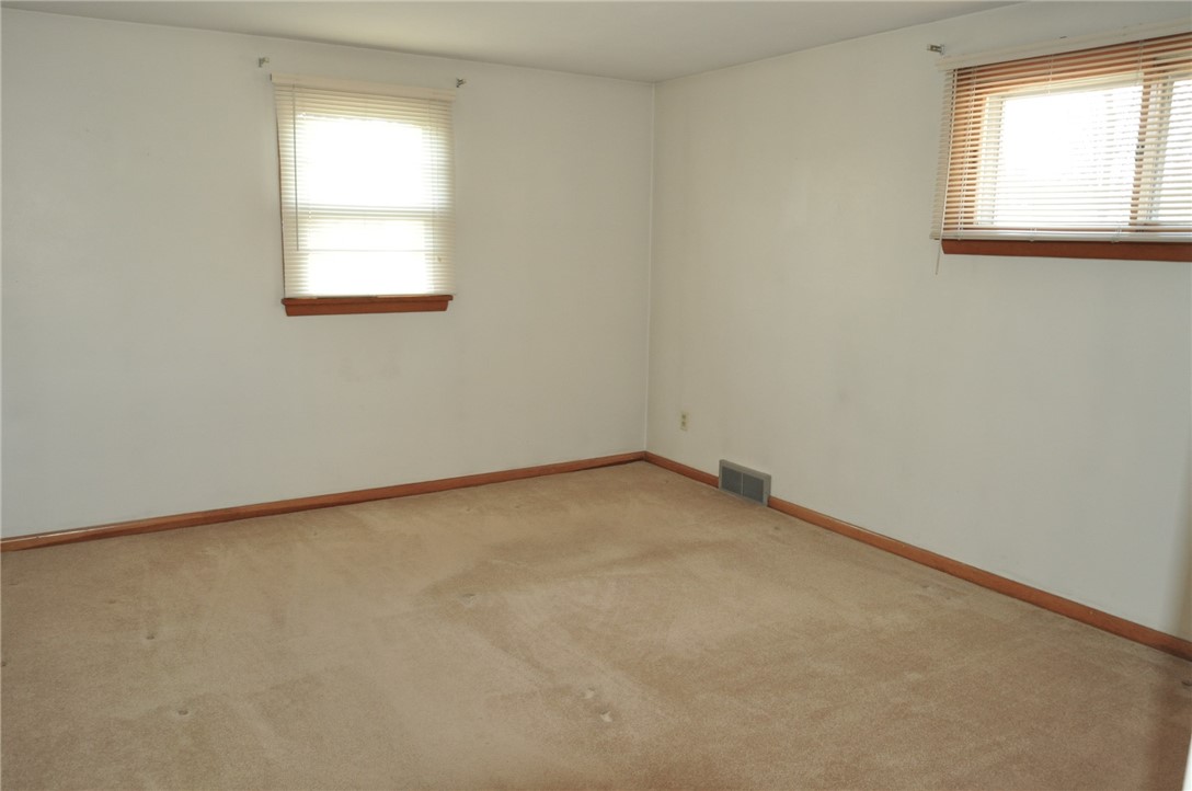 105 Woodland Dr.