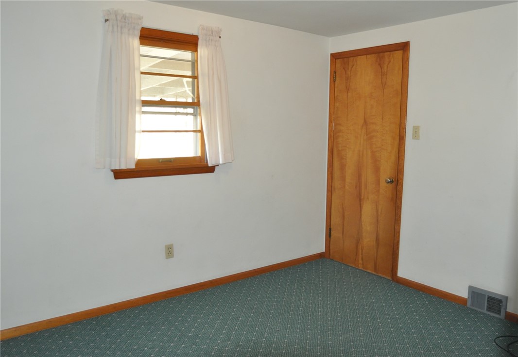 105 Woodland Dr.