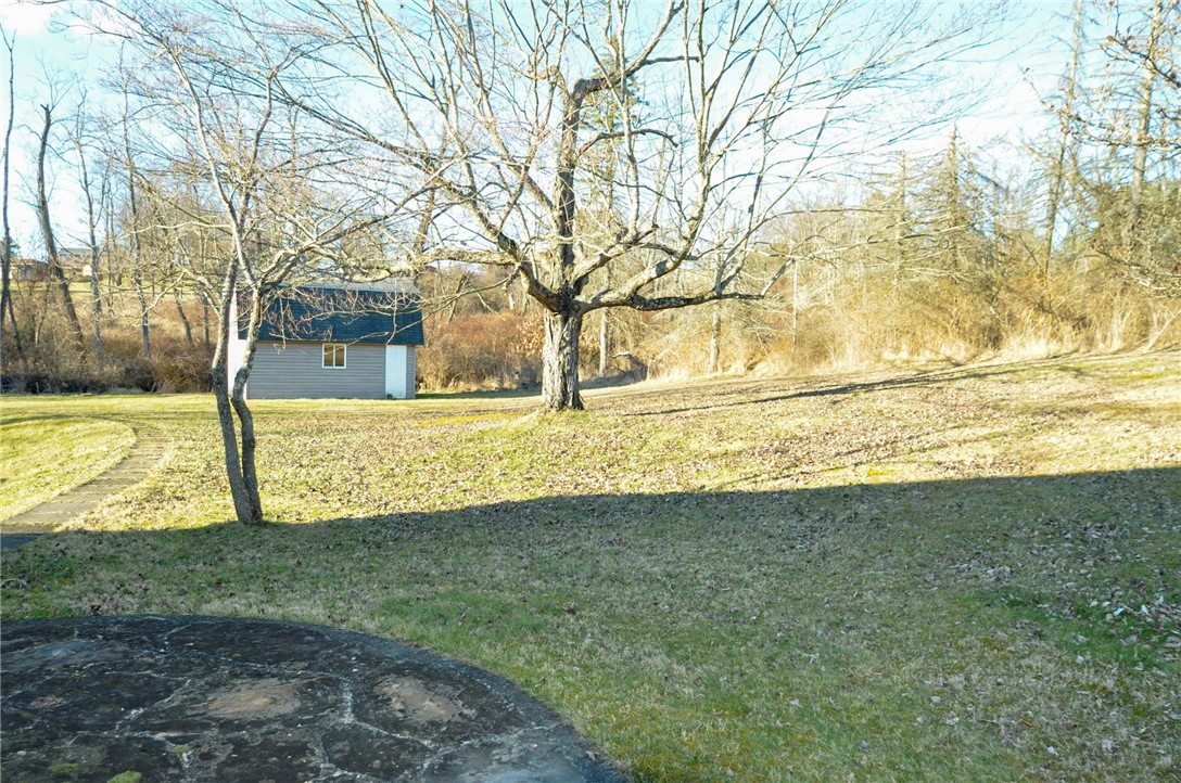 105 Woodland Dr.