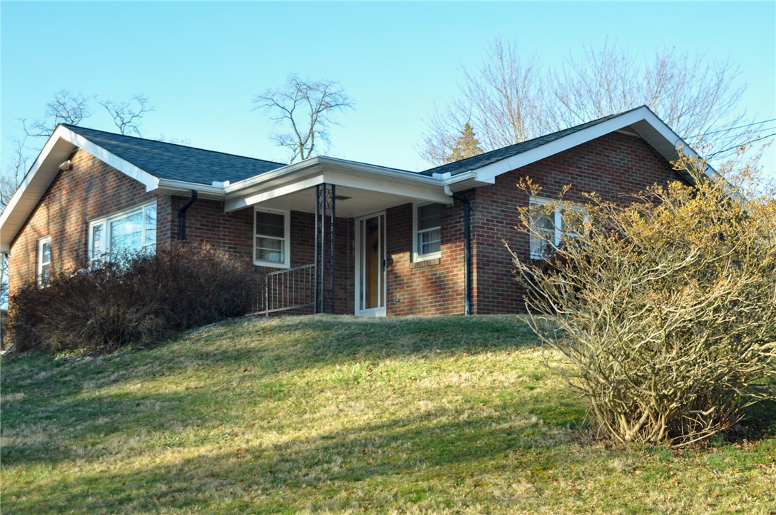 105 Woodland Dr.