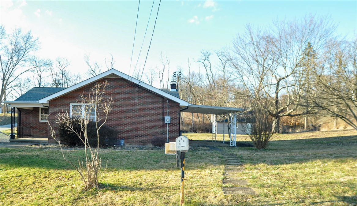 105 Woodland Dr.