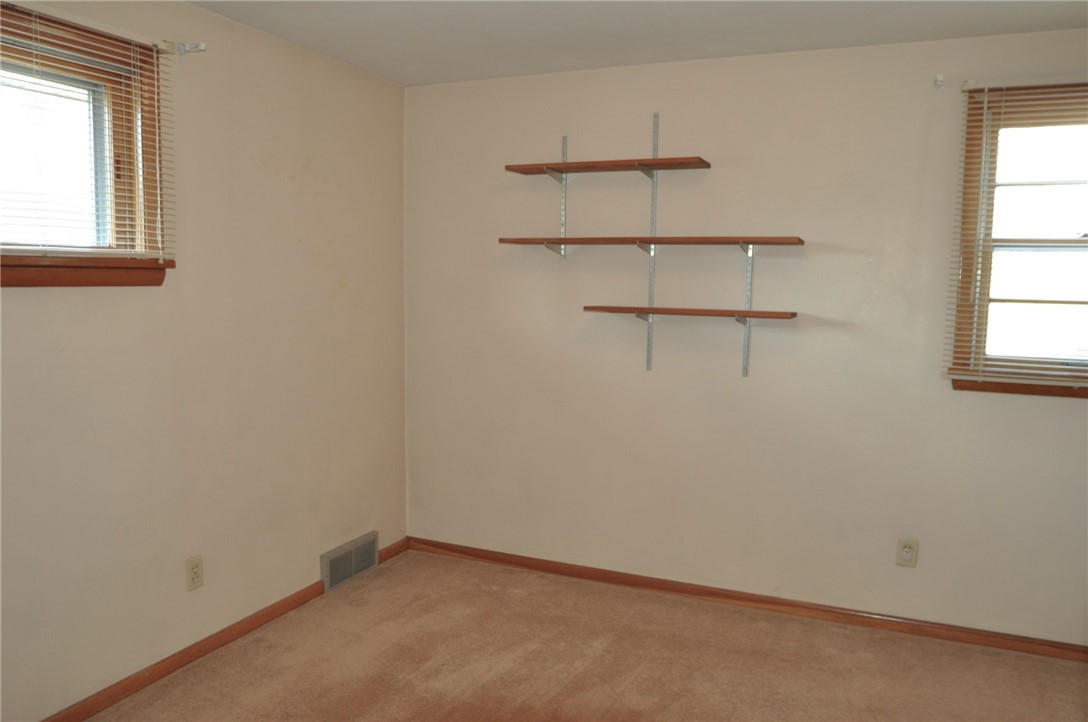 105 Woodland Dr.