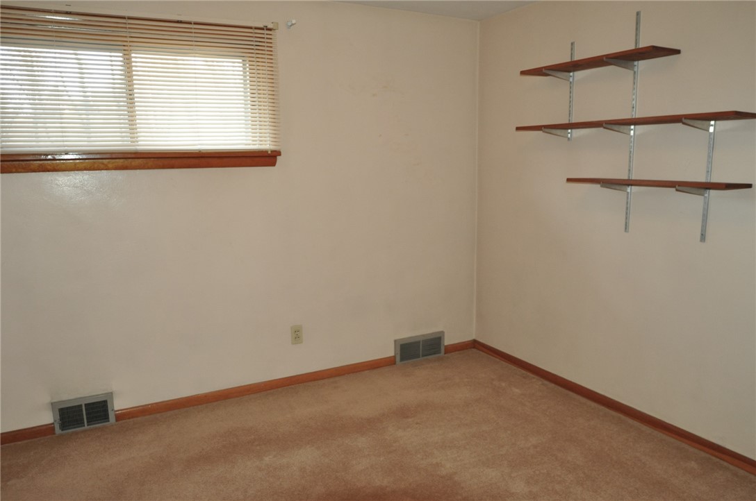 105 Woodland Dr.