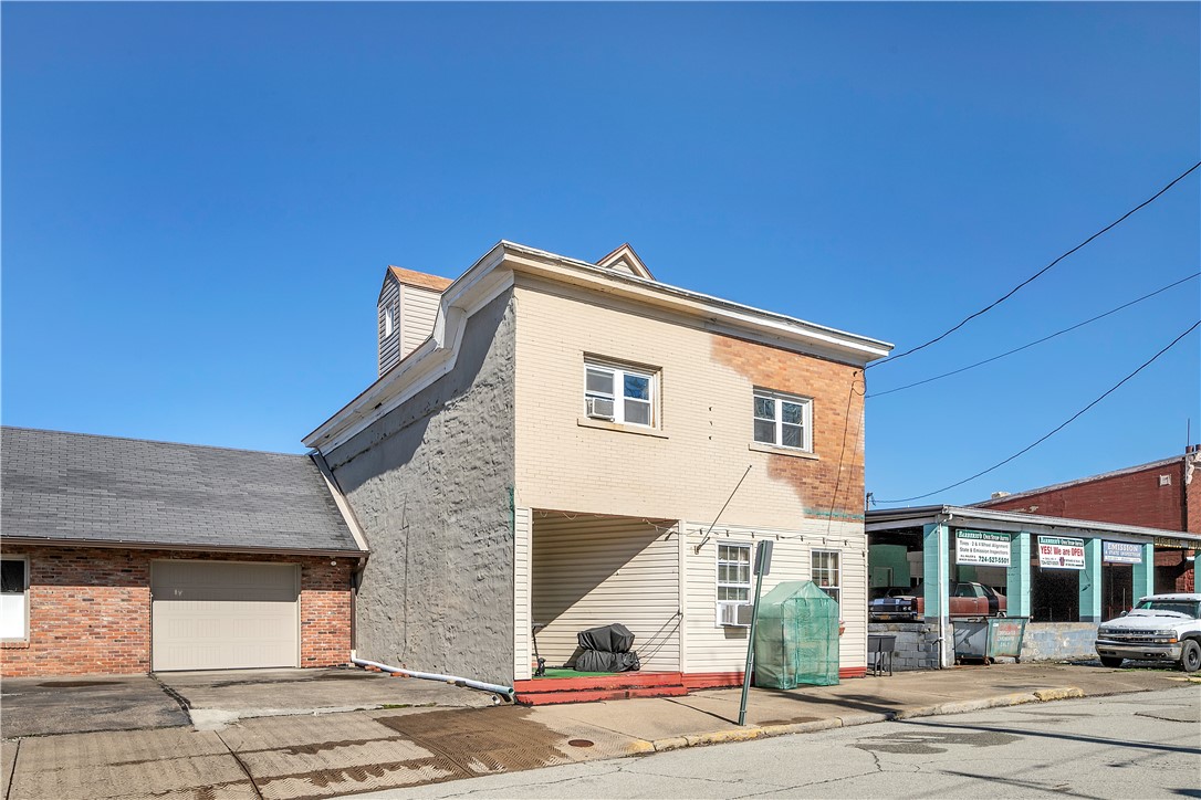 229 S Third St.