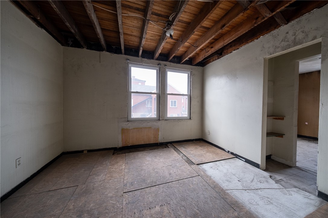 401 Brinton Ave