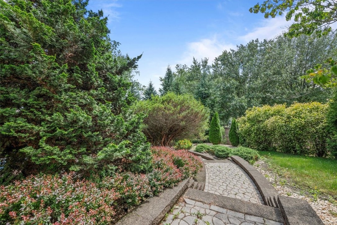 6002 Great Oak Drive