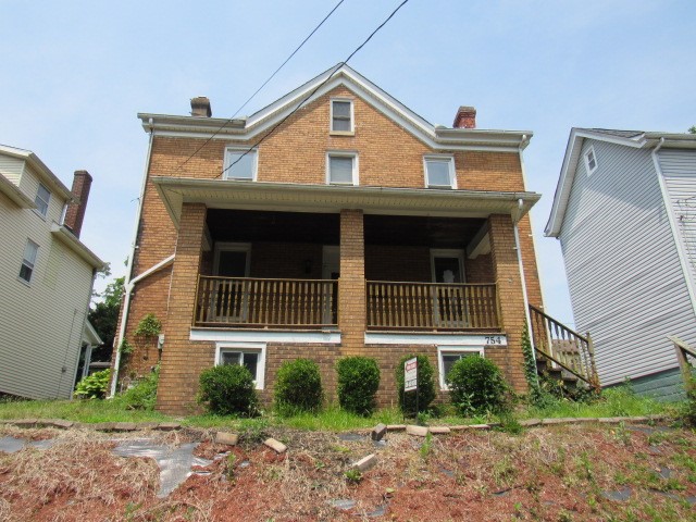 754 Sidney Street