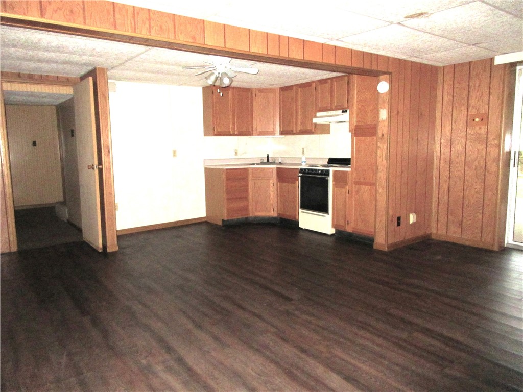 424 Story Rd