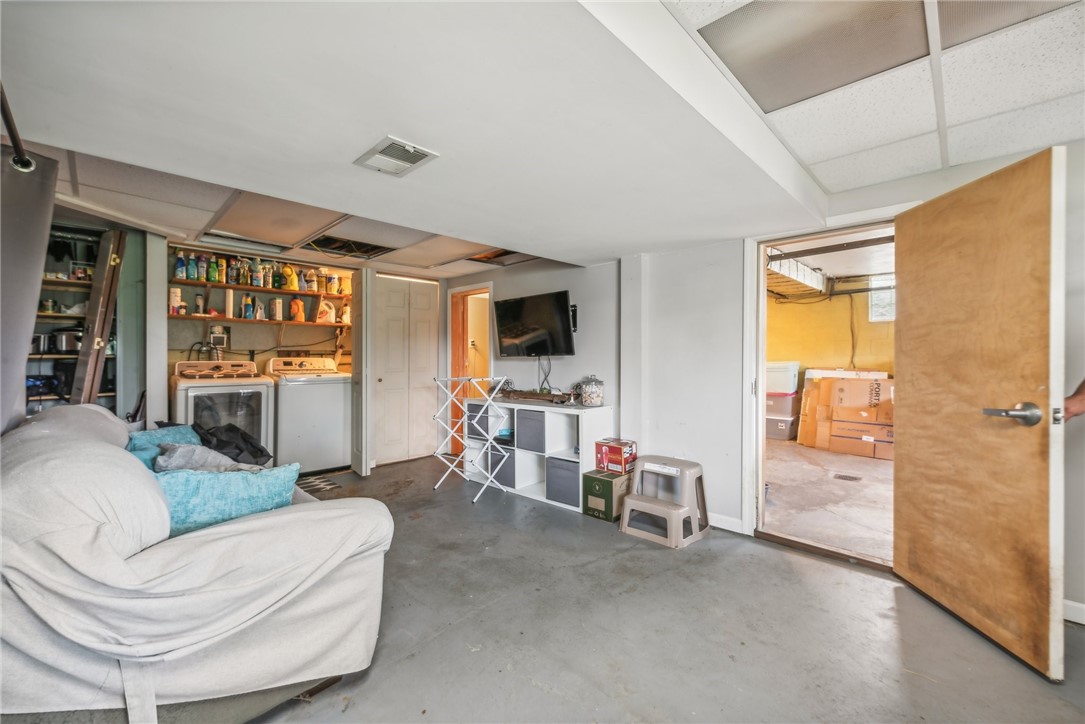 1515 Barry Drive