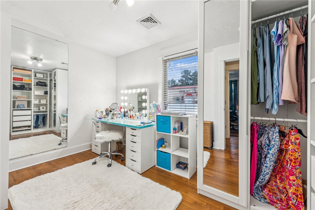 119 Abbe Place