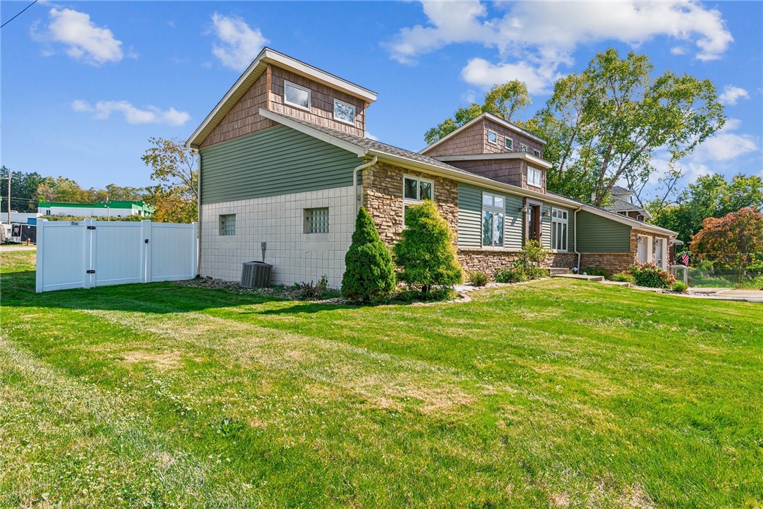 119 Abbe Place
