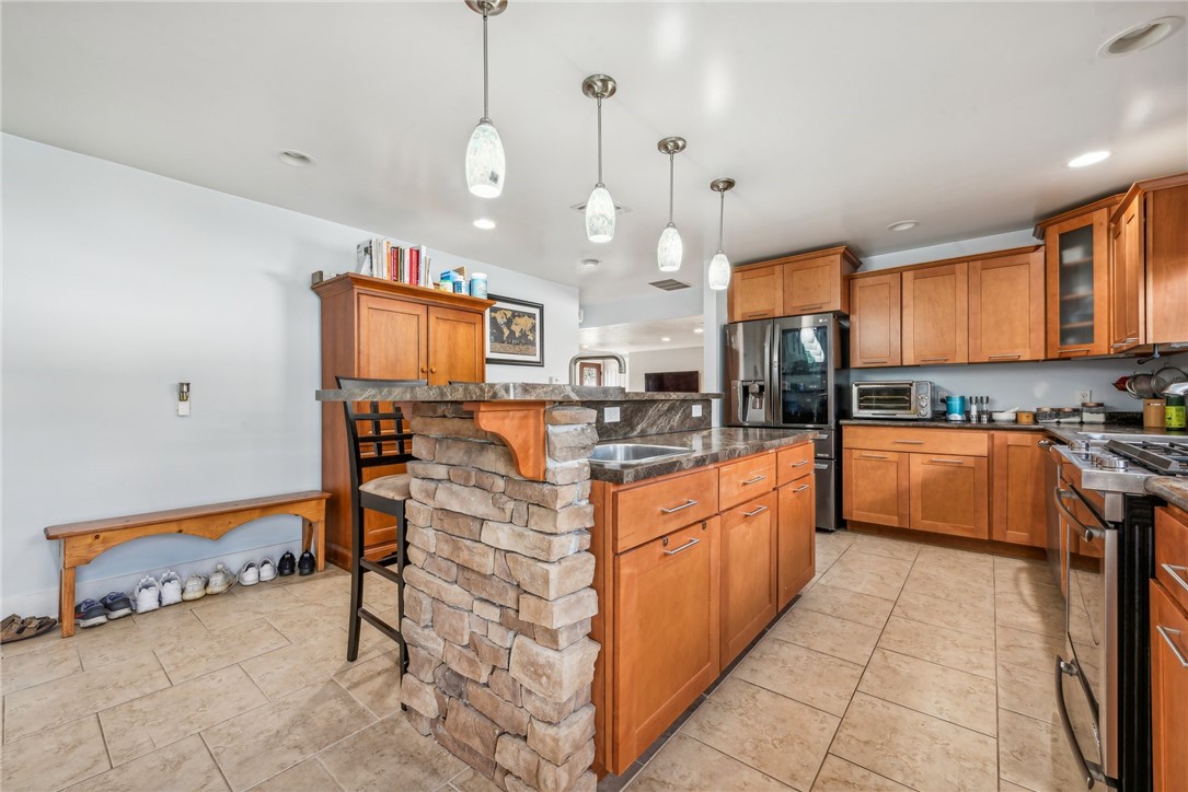 119 Abbe Place