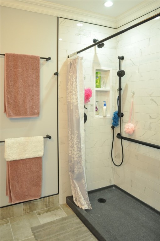 105 Kilowen Square 105