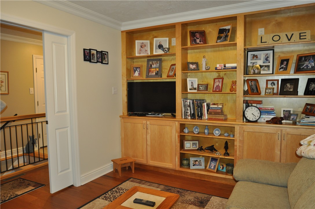 105 Kilowen Square 105